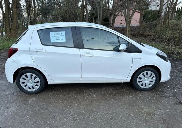 Toyota Yaris cena 49000 przebieg: 70768, rok produkcji 2016 z Bochnia małe 121